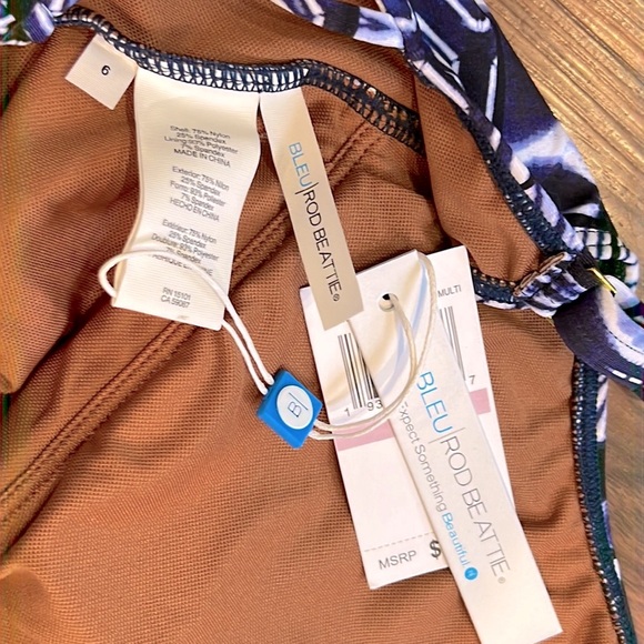 Bleu Rod Beattie Island Time One Piece - Picture 14 of 16